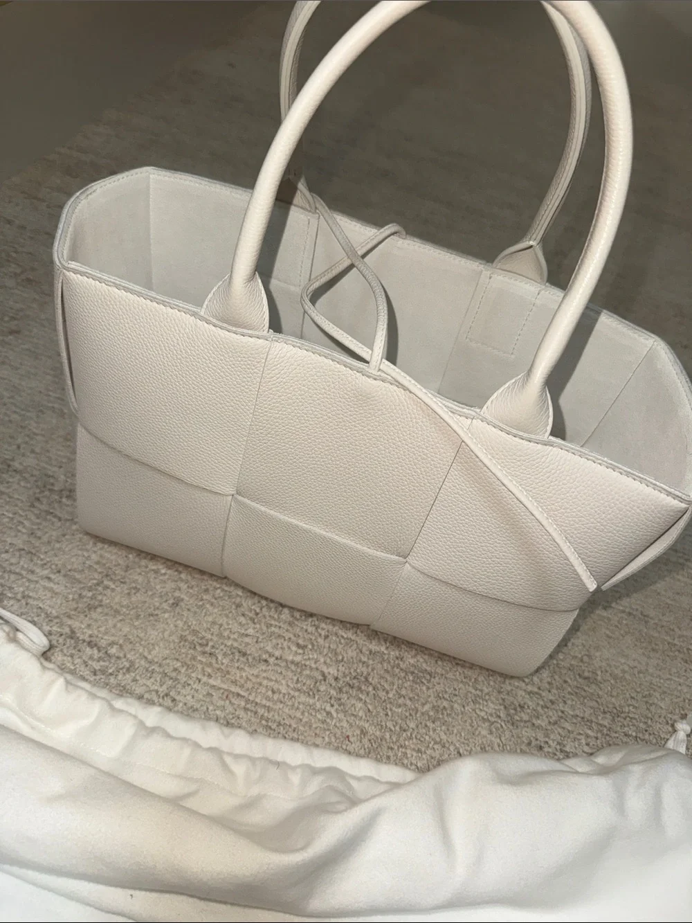 Bottega Veneta white Arco medium Top-Handle Tote